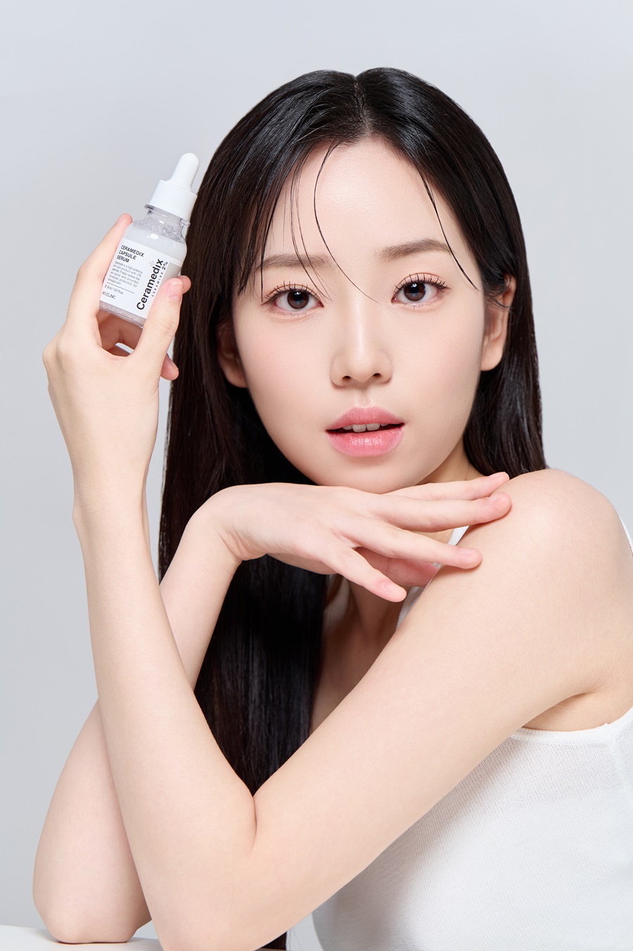 맥스클리닉, 세라마이드 담은 ‘세라메딕스 캡슐 세럼·베리어 크림’ 론칭 27-Image